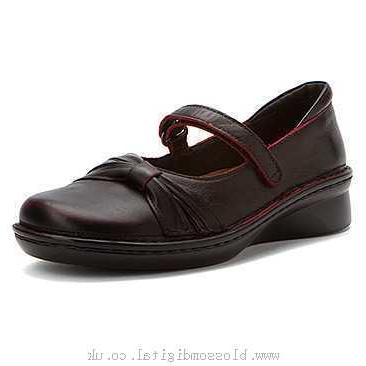 Mary Janes Women's Naot Tone Volcanic Red Leather - 399404 - Canada for cheap