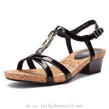 Sandals Women's ara Petra Black Patent Leather - 307450 - Canada Store