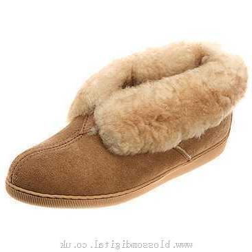 Slippers Men's Minnetonka Sheepskin Ankle Boot Golden Tan Sheepskin (XL) - 22875 - Canada shop online